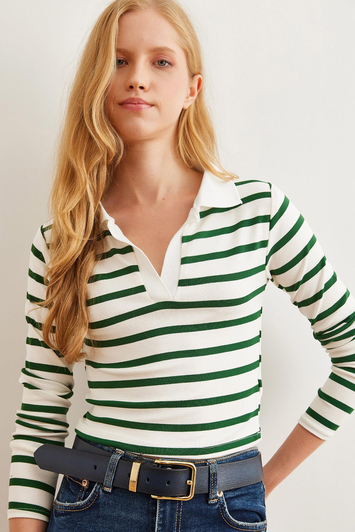 Polo Yaka Çizgili Soft Touch Esnek Crop Bluz Yeşil