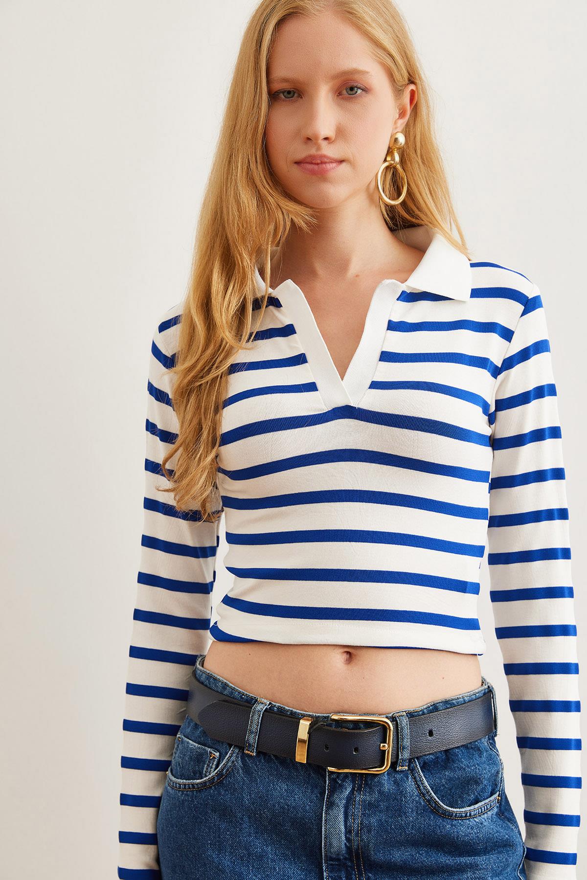Polo Yaka Çizgili Soft Touch Esnek Crop Bluz Saks Mavi