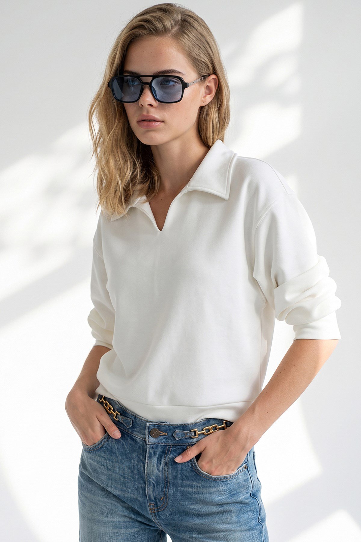Polo Yaka Dökümlü Crop Sweatshirt Ekru