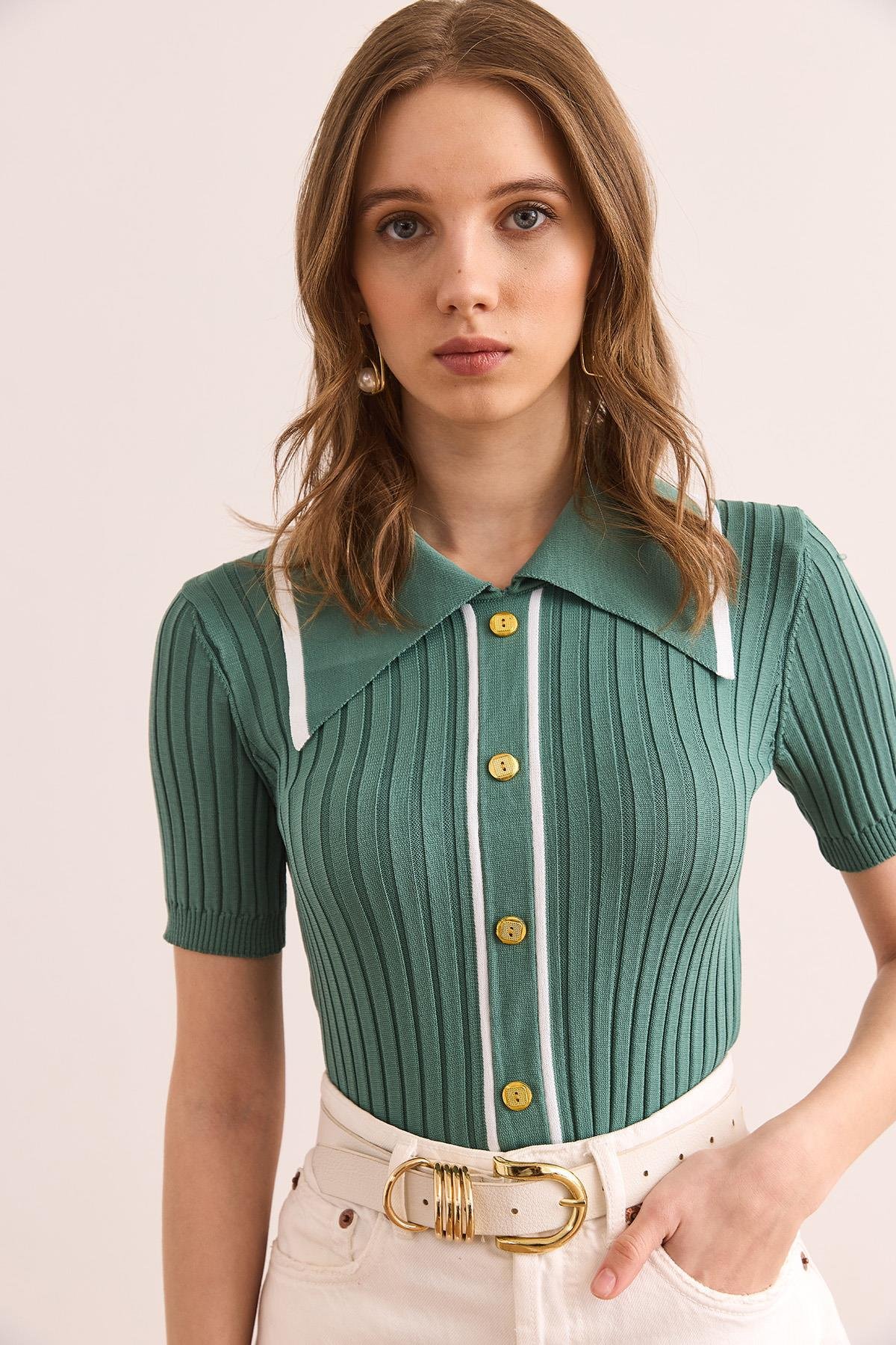 Polo Yaka Düğme Detaylı Crop Triko Bluz Mint Yeşili