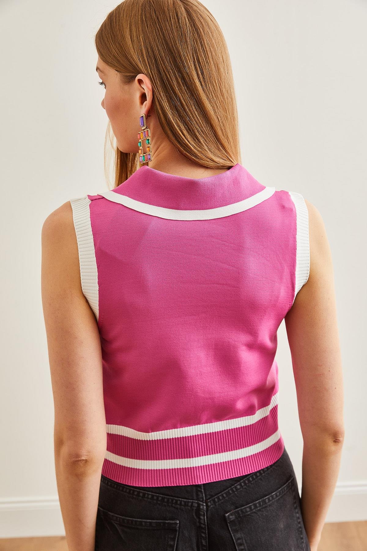 Polo Yaka Şeritli Kolsuz Triko Bluz Pembe