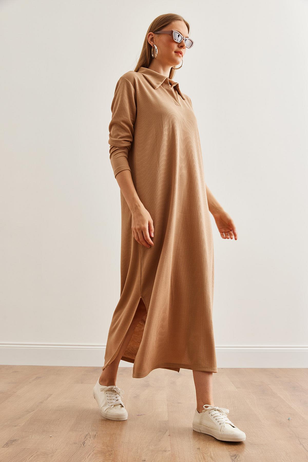 Polo Yaka Uzun Kollu Yırtmaçlı Burgu Elbise Camel