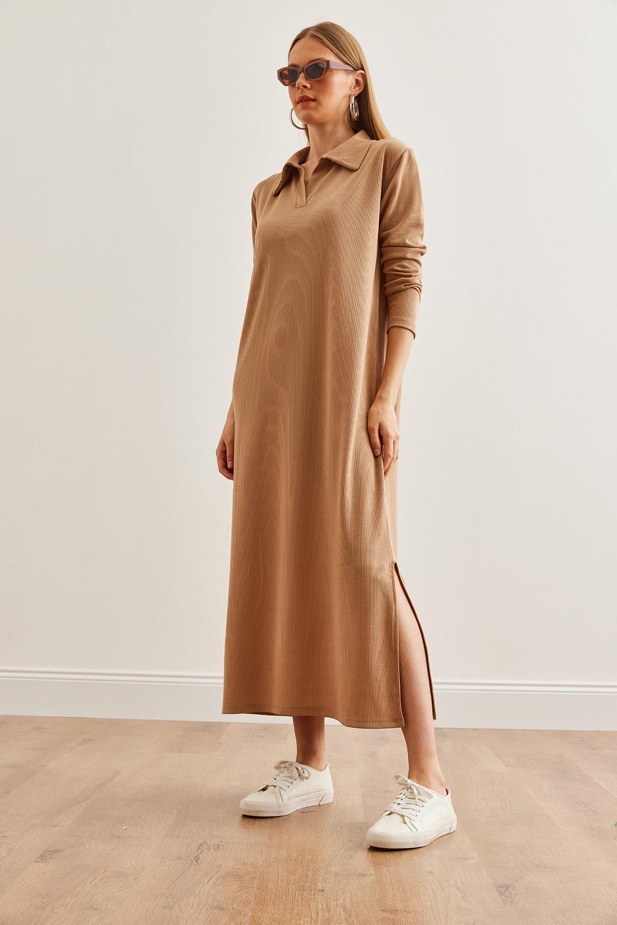 Polo Yaka Uzun Kollu Yırtmaçlı Burgu Elbise Camel
