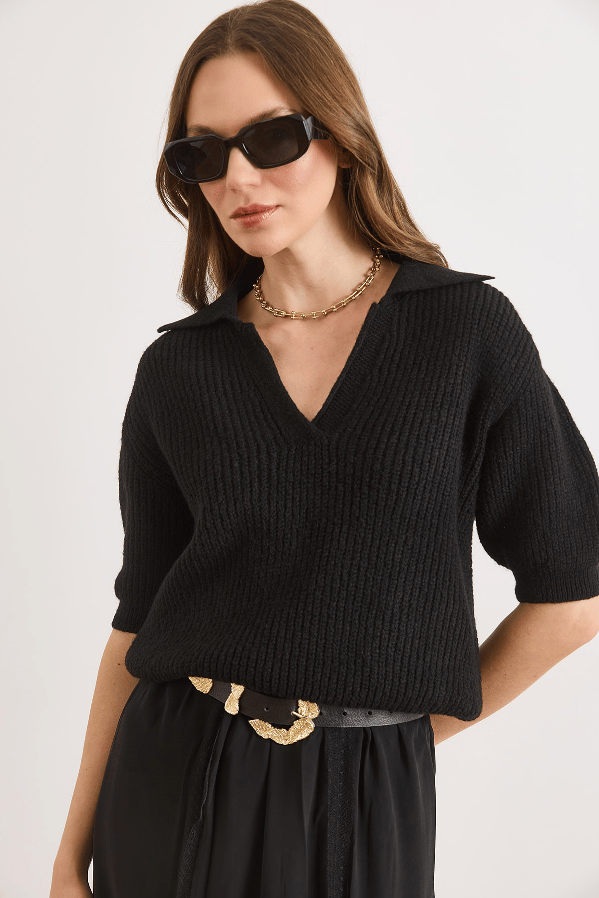 Polo Yaka Yumuşak Dokulu Crop Triko Kazak Siyah