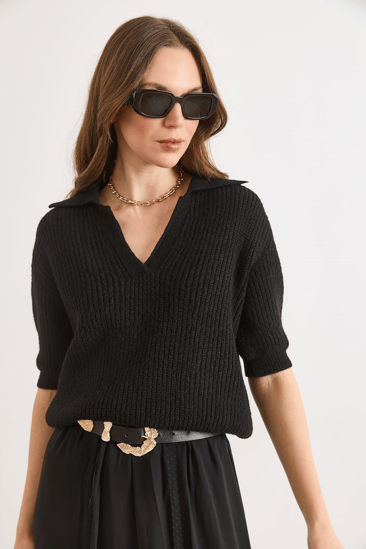 Polo Yaka Yumuşak Dokulu Crop Triko Kazak Siyah