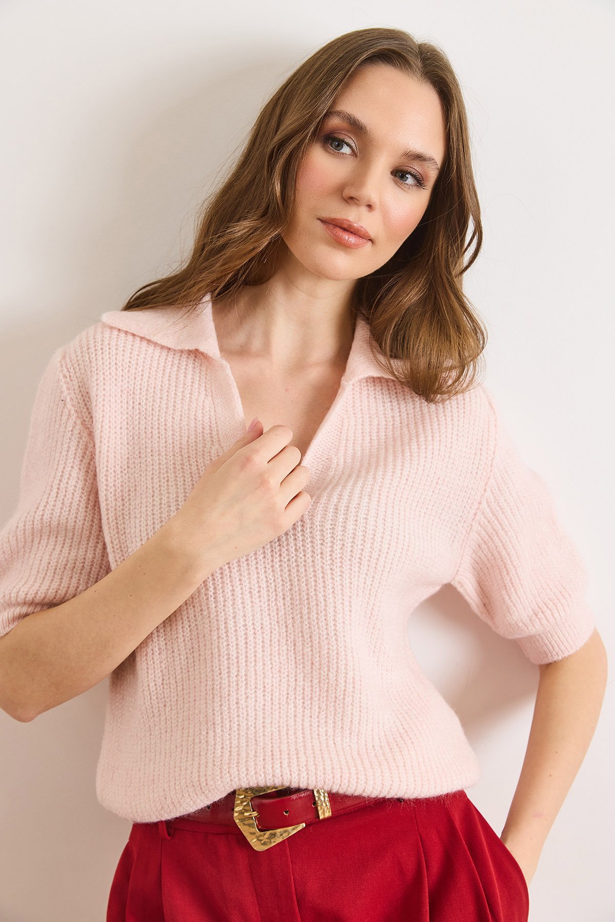 Polo Yaka Yumuşak Dokulu Crop Triko Kazak Toz Pembe