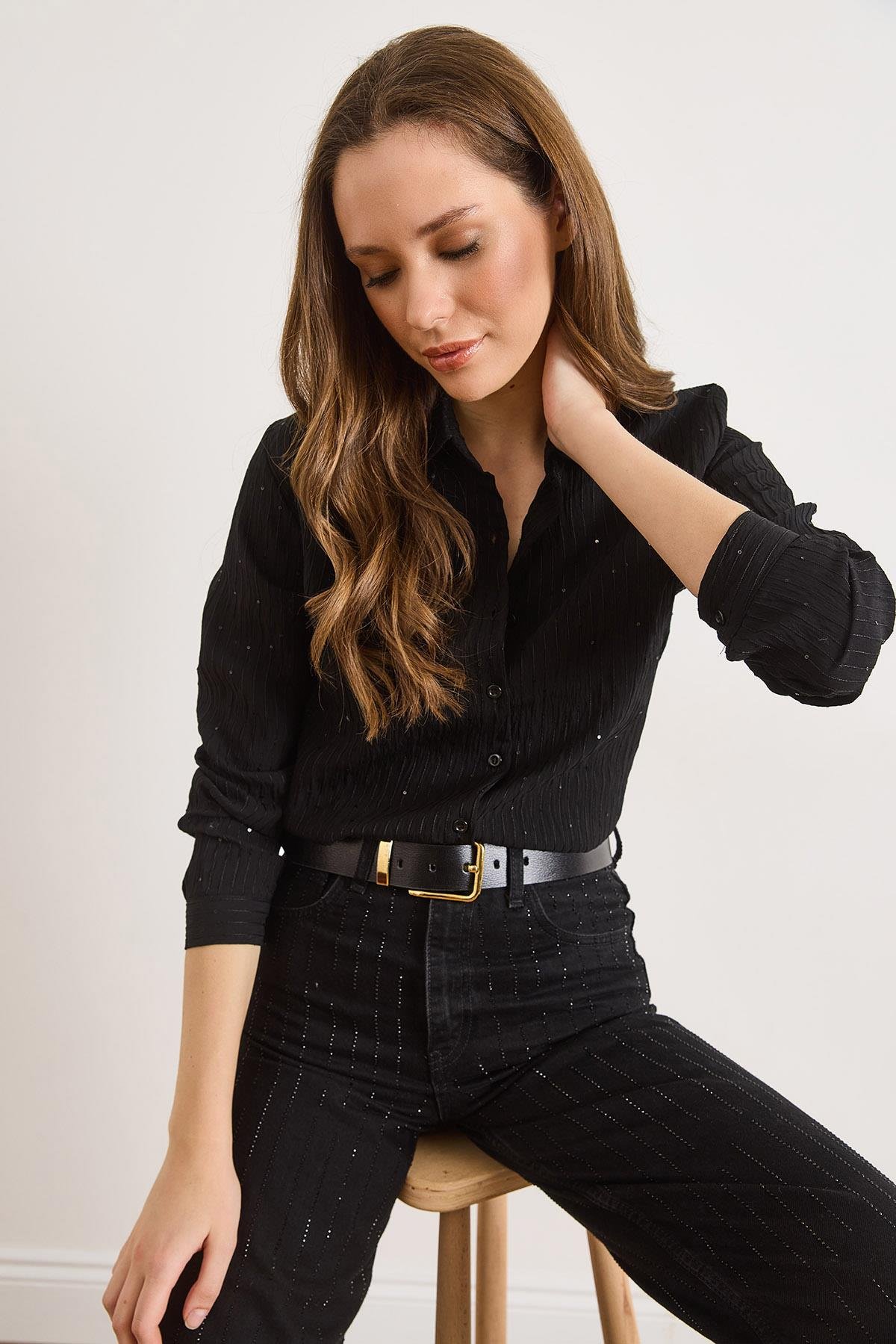 Pul Detaylı Şeritli Regular Fit Gömlek Siyah