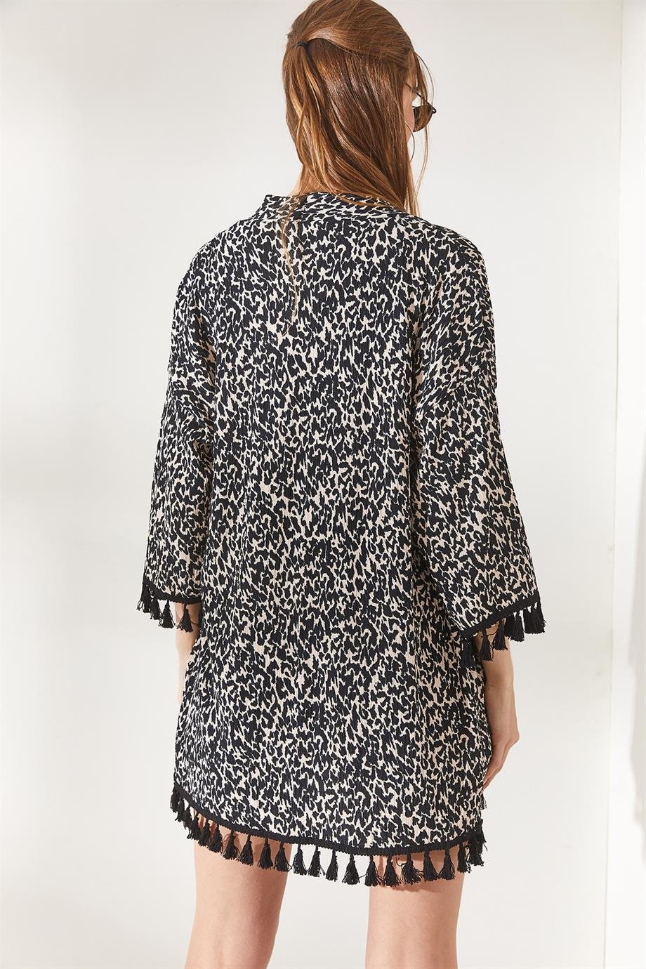 Püsküllü Salaş Örme Kimono Leopar Bej