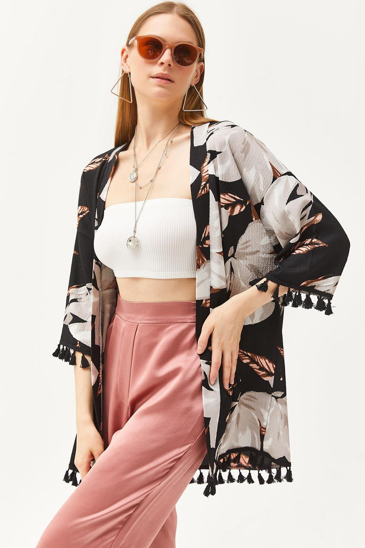 Püsküllü Salaş Örme Kimono Palmiye Siyah