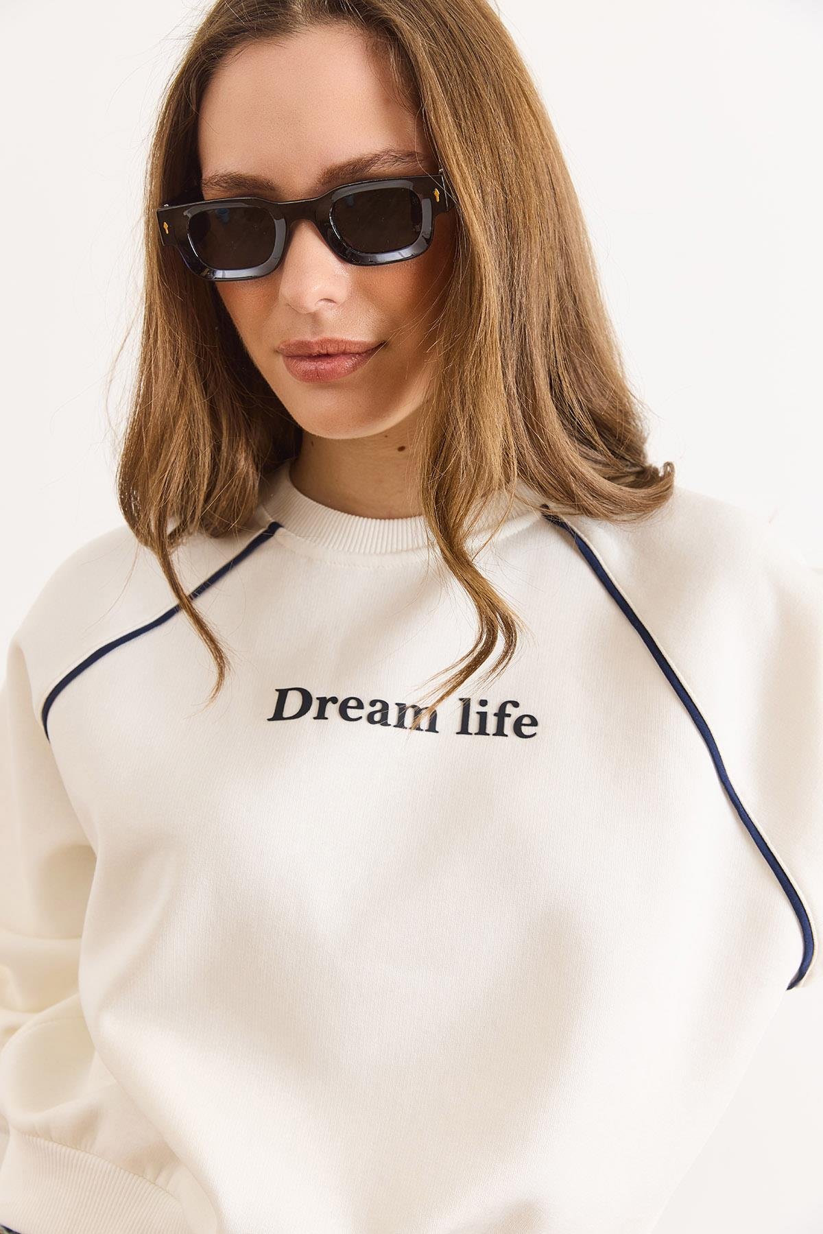 Reglan Kol Biye Detaylı Şardonlu Sweatshirt Beyaz