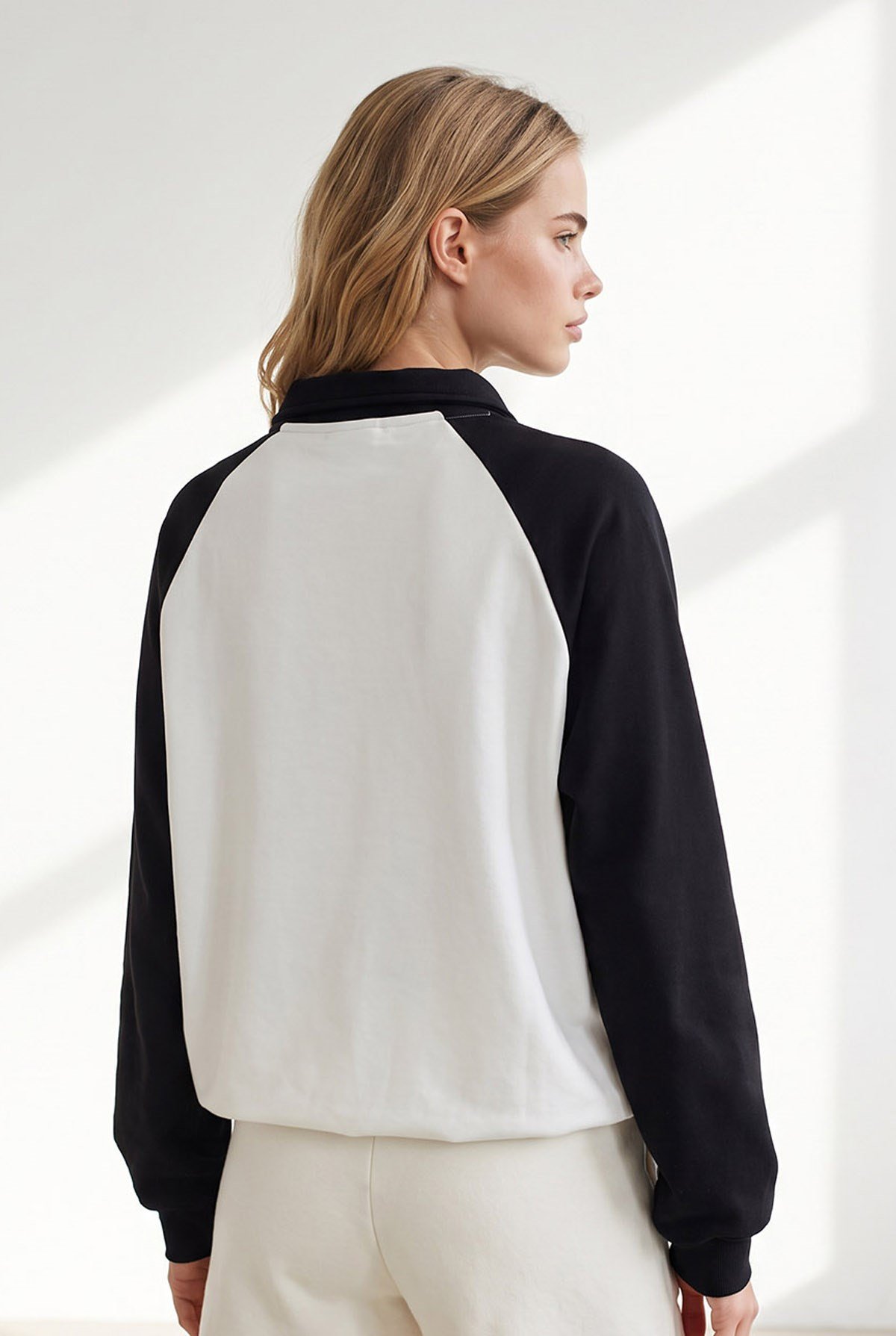 Reglan Kol Yarım Fermuarlı Dökümlü Sweatshirt Siyah