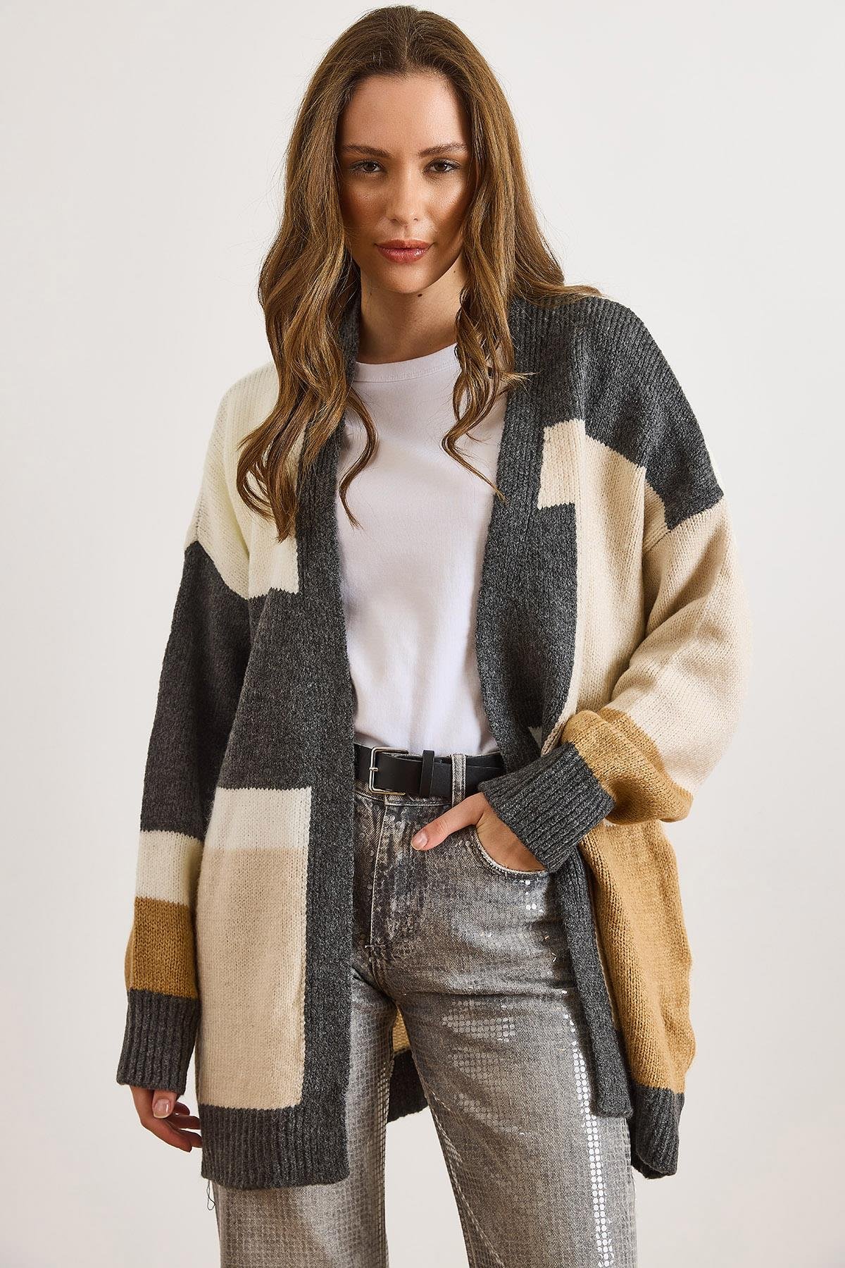 Renk Bloklu Oversize Triko Hırka Gri Camel