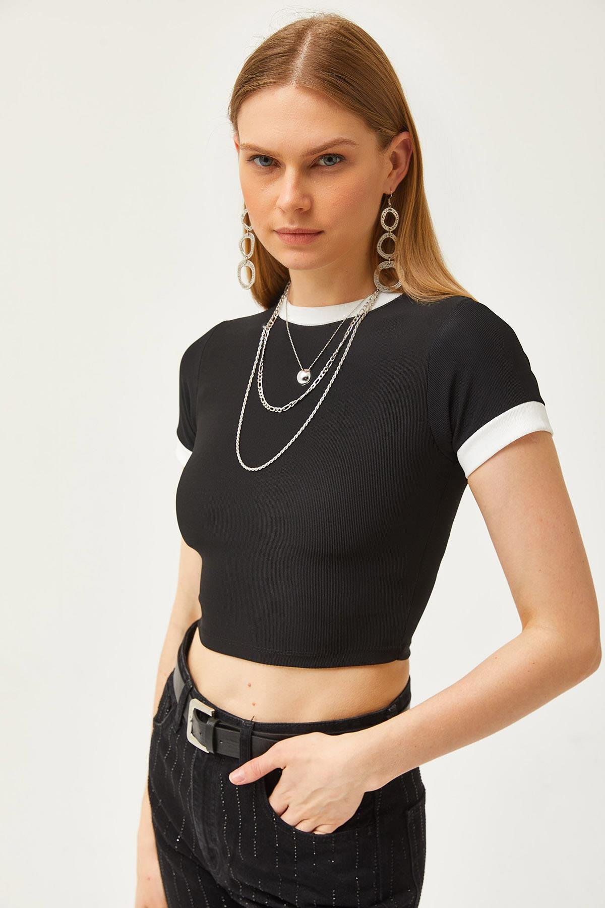 Renk Şeritli Likralı Crop Ottoman Bluz Siyah