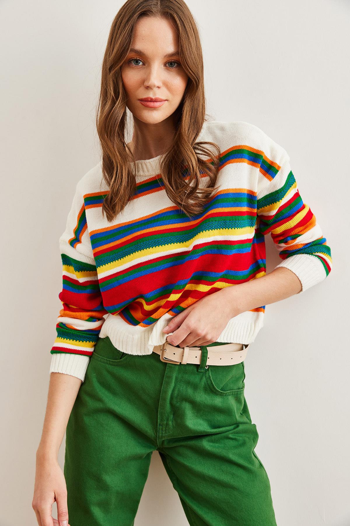 Renkli Çizgili Crop Triko Kazak Beyaz
