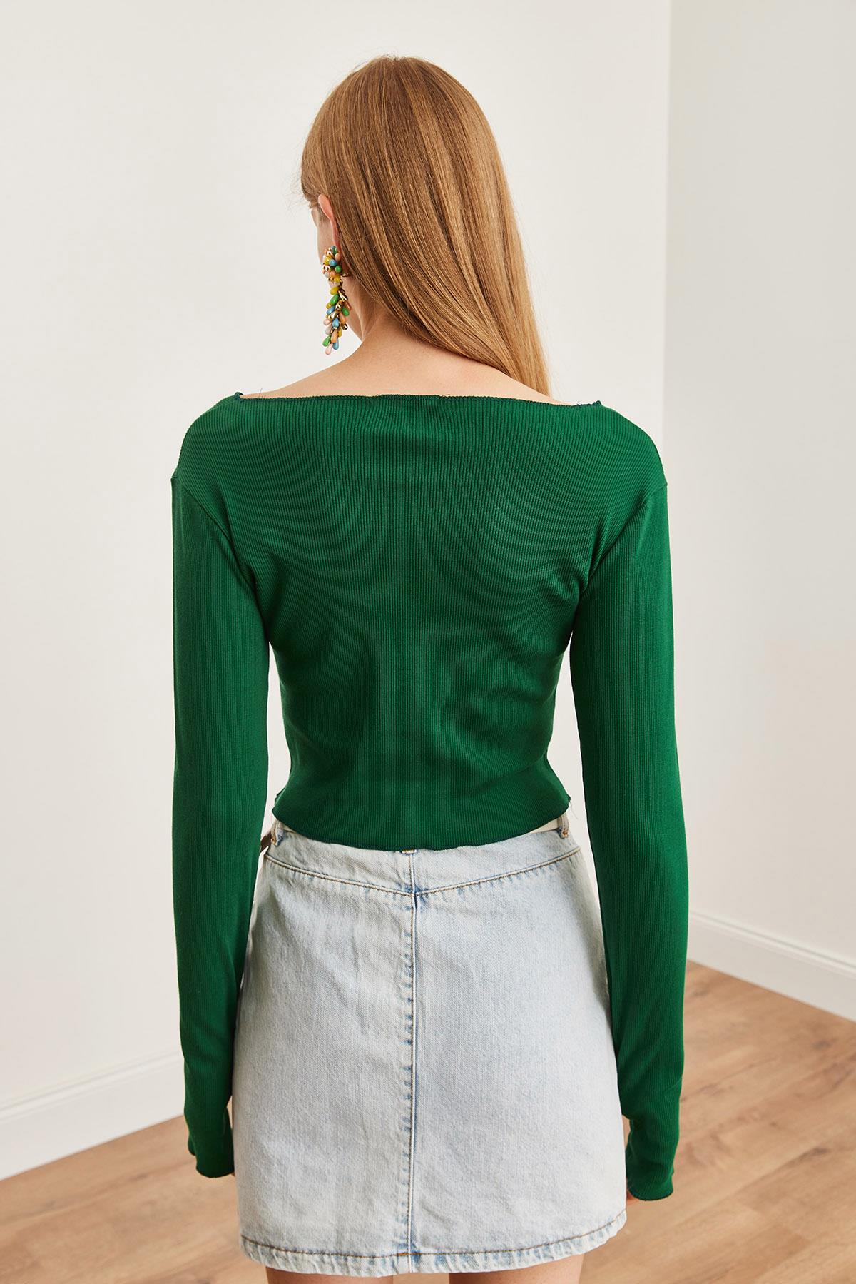 Roba Cut Out Parmak Detaylı Esnek Crop Bluz Zümrüt Yeşili