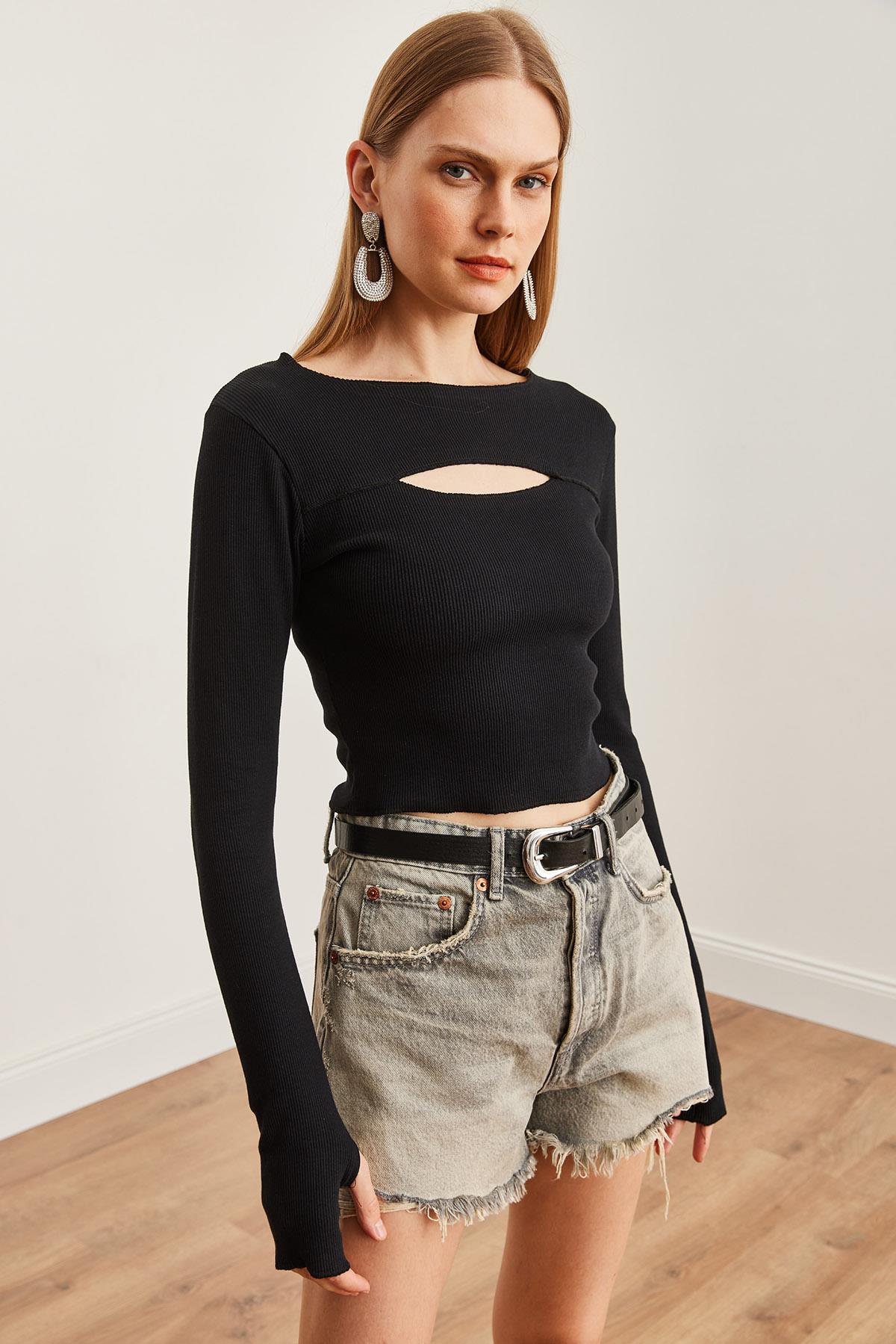 Roba Cut Out Parmak Detaylı Esnek Crop Bluz Siyah