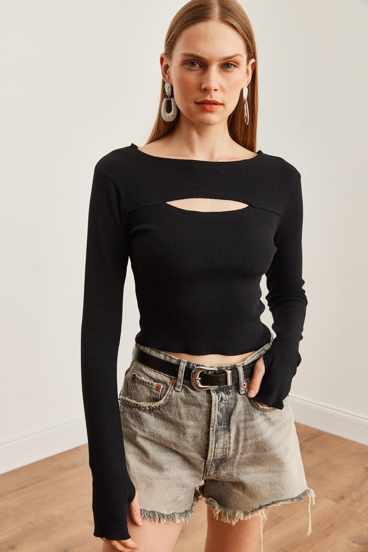 Roba Cut Out Parmak Detaylı Esnek Crop Bluz Siyah