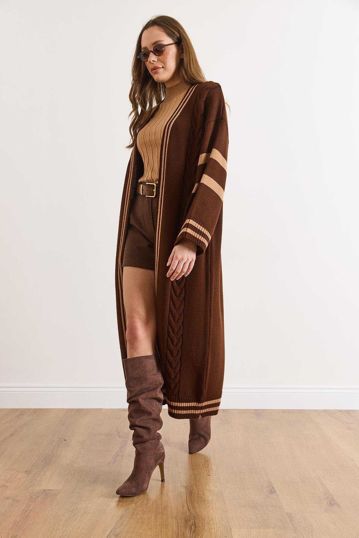 Şerit Detaylı Maxi Oversize Triko Hırka Acı Kahve