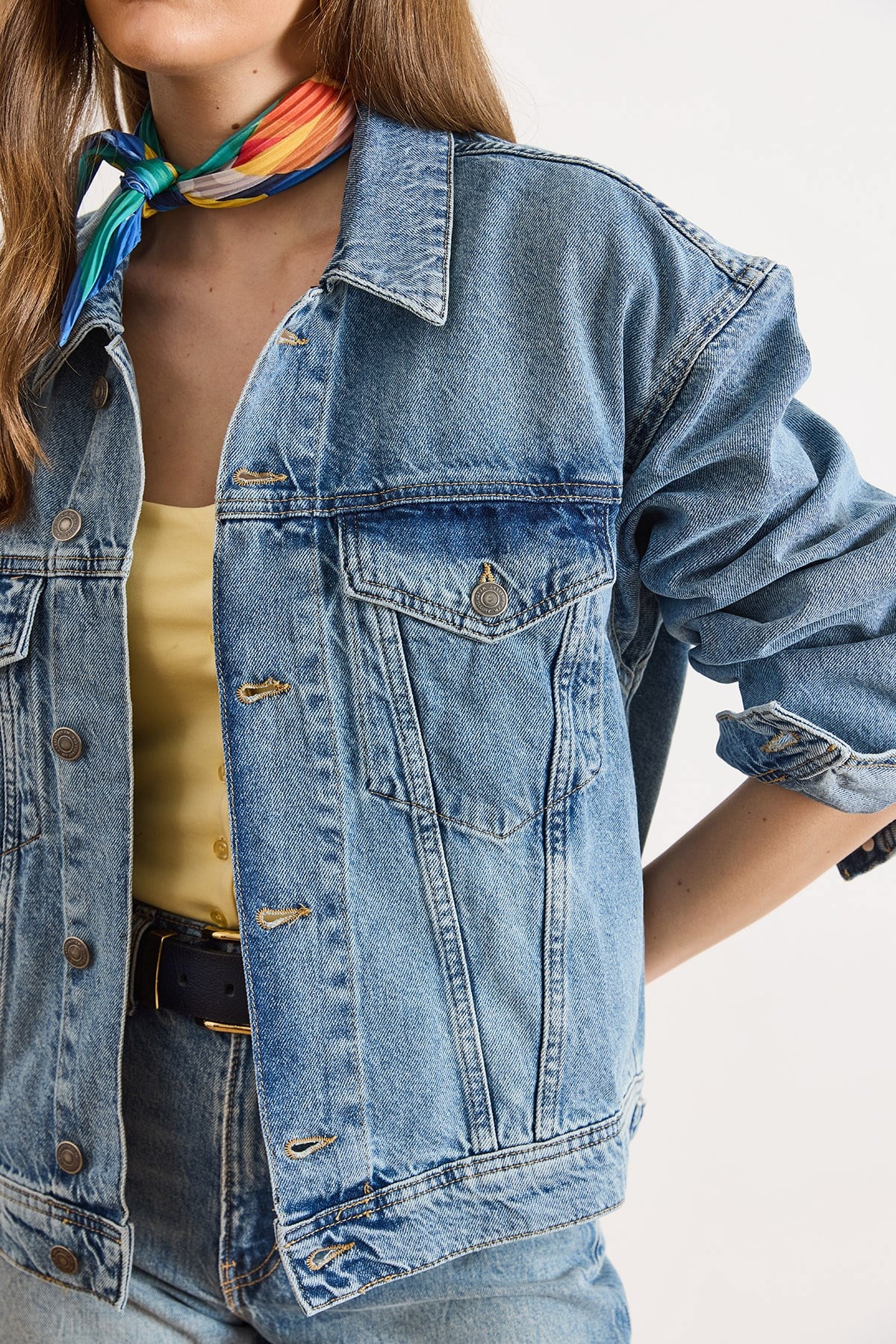 Sırtı Aplike Denim Ceket Mavi