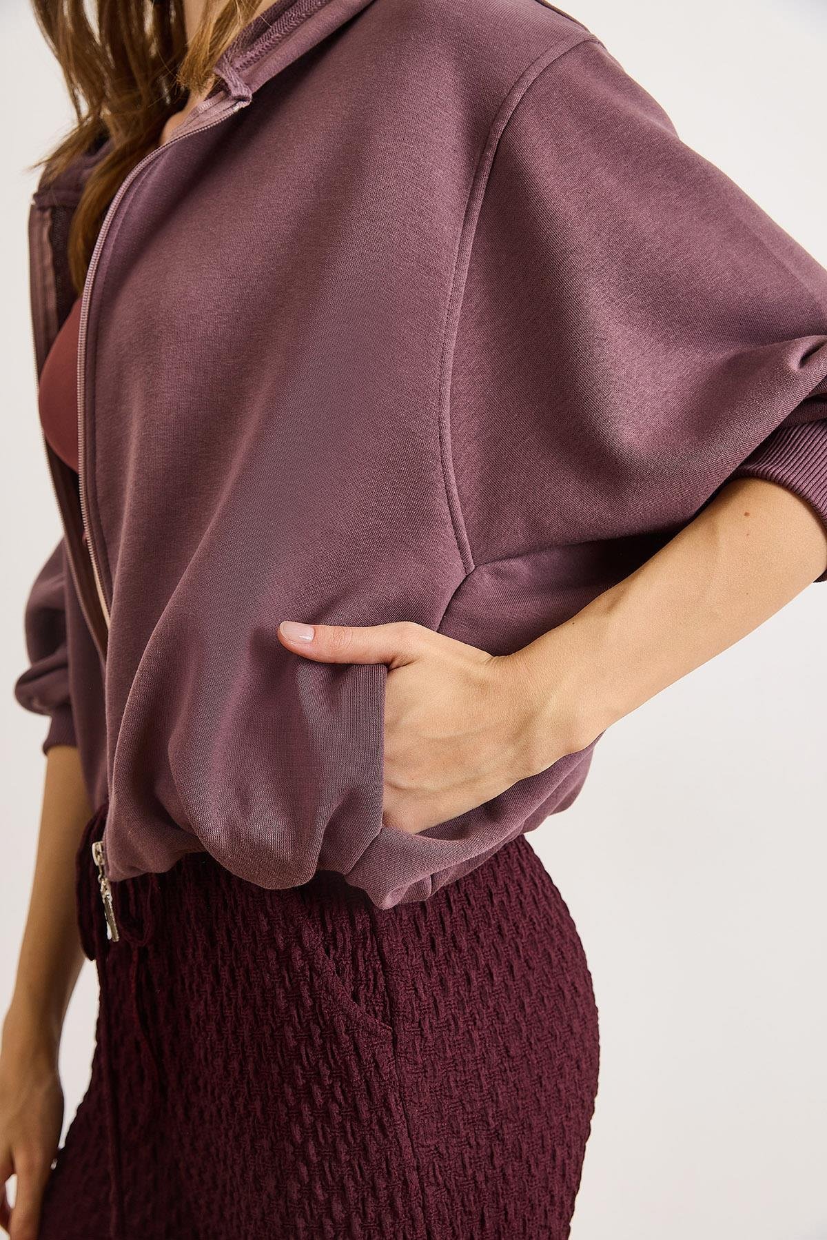 Sırtı Baskılı Gizli Cepli Trend Şardonsuz Kalın Sweatshirt Mürdüm