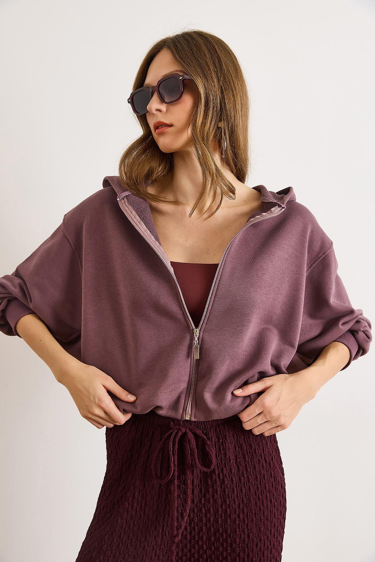 Sırtı Baskılı Gizli Cepli Trend Şardonsuz Kalın Sweatshirt Mürdüm