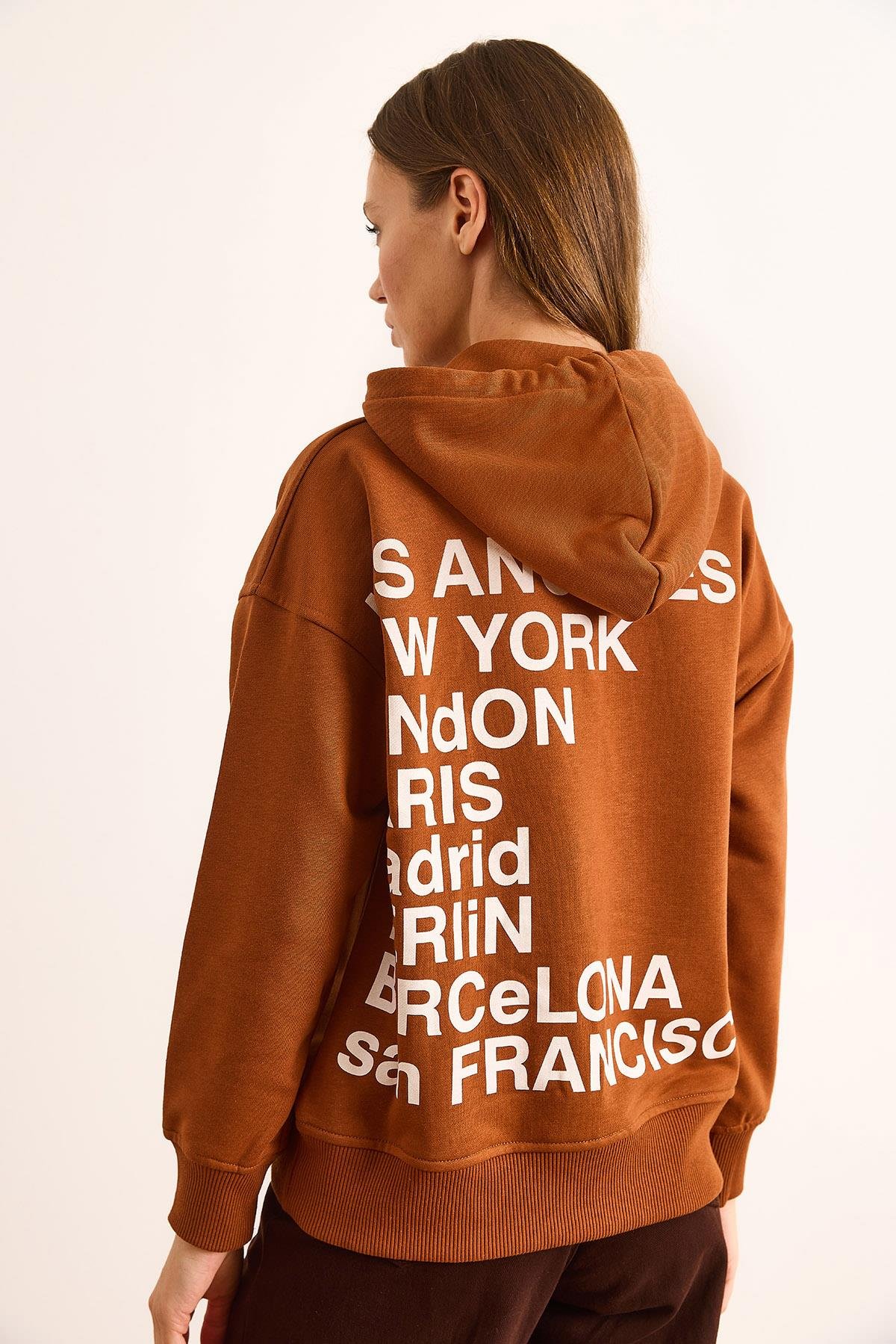 Sırtı Baskılı Kapüşonlu Oversize 2 İp Sweatshirt Kiremit