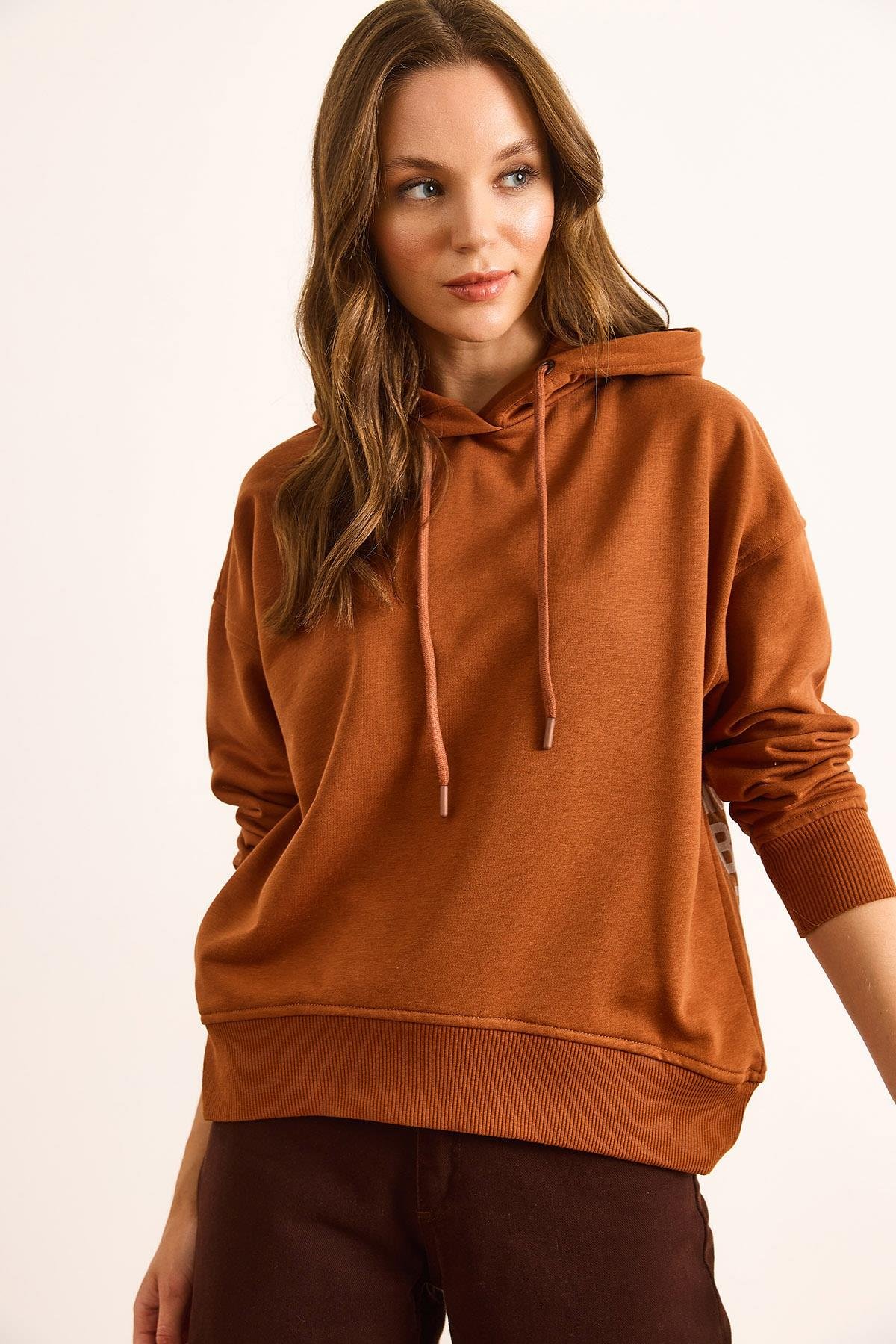Sırtı Baskılı Kapüşonlu Oversize 2 İp Sweatshirt Kiremit