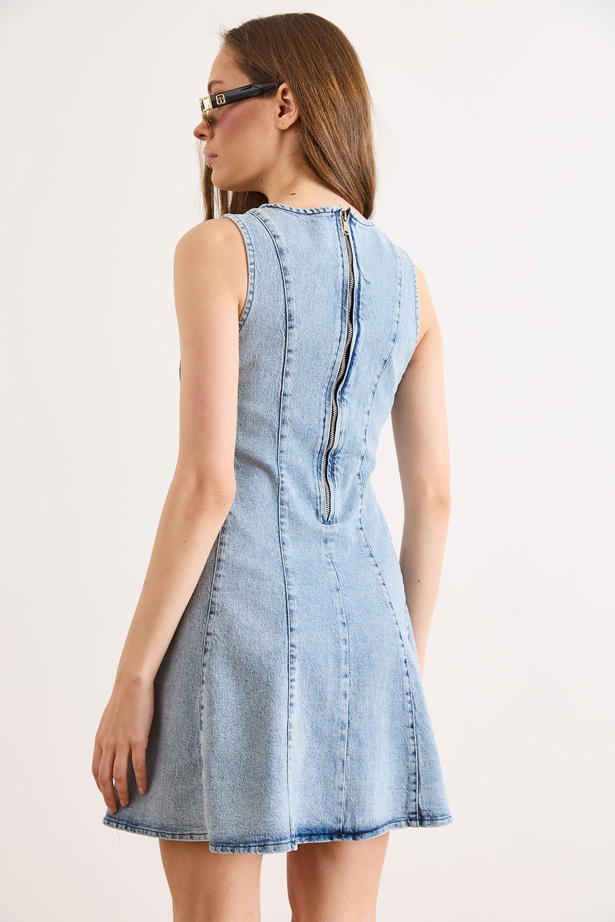 Sırtı Fermuarlı Mini Denim Kloş Elbise Açık Mavi