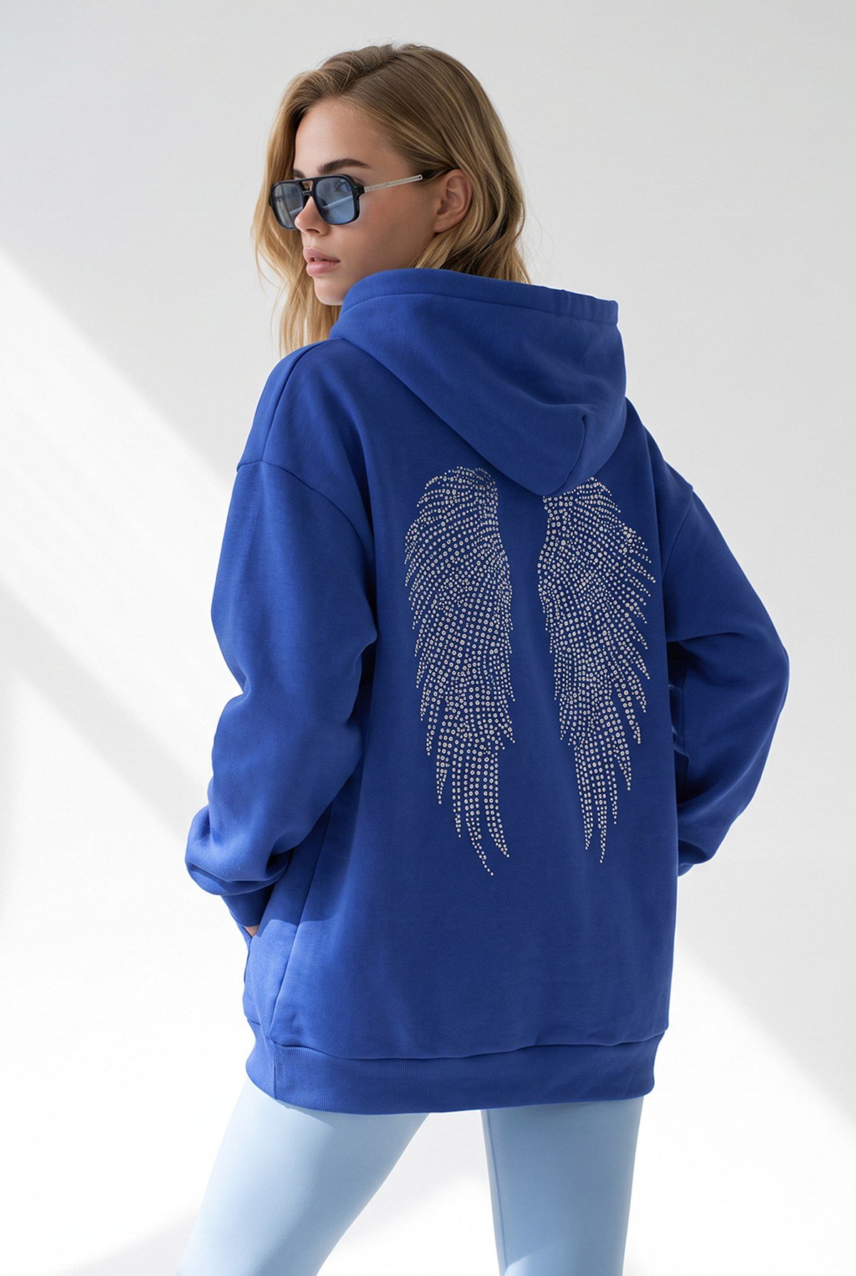 Sırtı Taş Kanat Detaylı Oversize Sweatshirt Saks Mavi