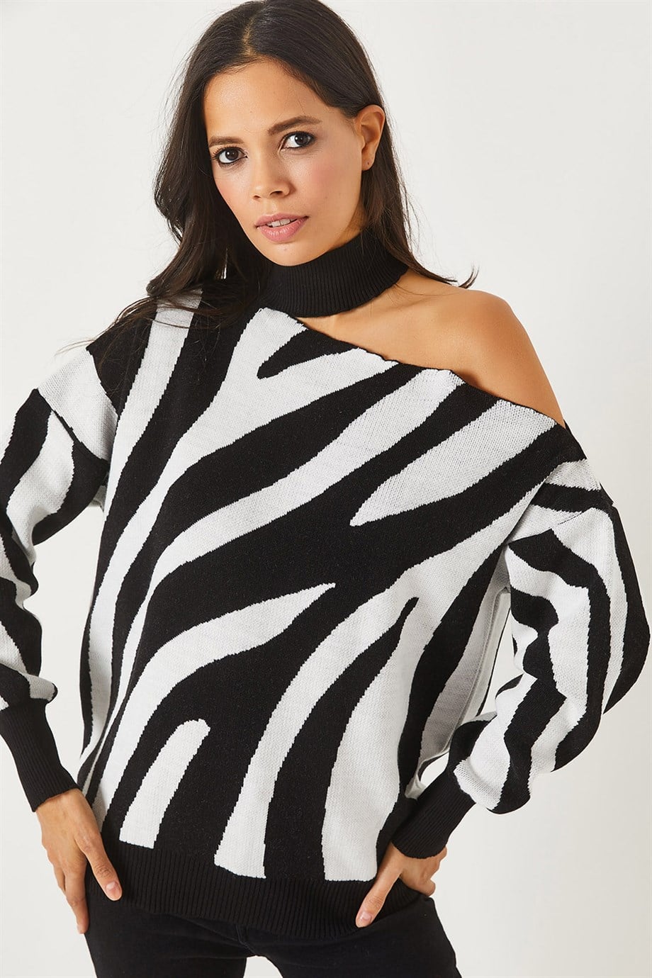 Tek Omuz Zebra Desen Oversize Triko Kazak Siyah
