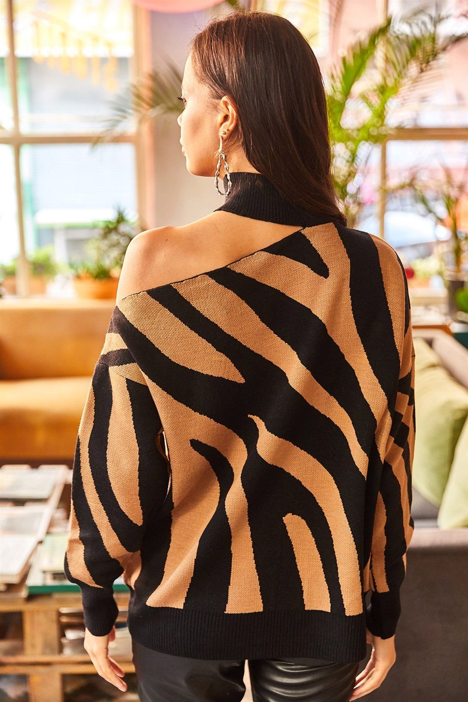 Tek Omuz Zebra Desen Oversize Triko Kazak Vizon