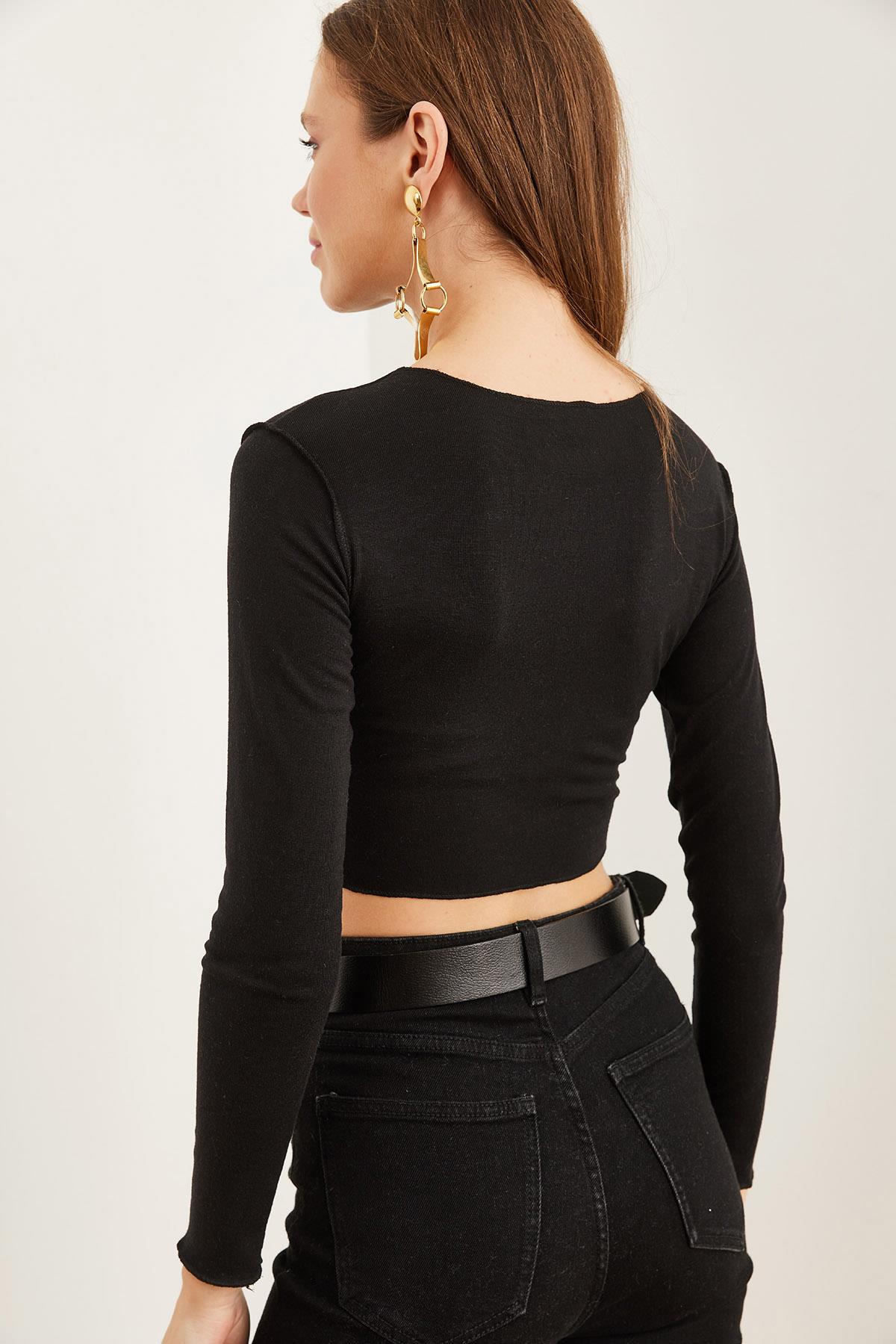 Ters Dikişli Soft Touch Esnek Crop Bluz Siyah