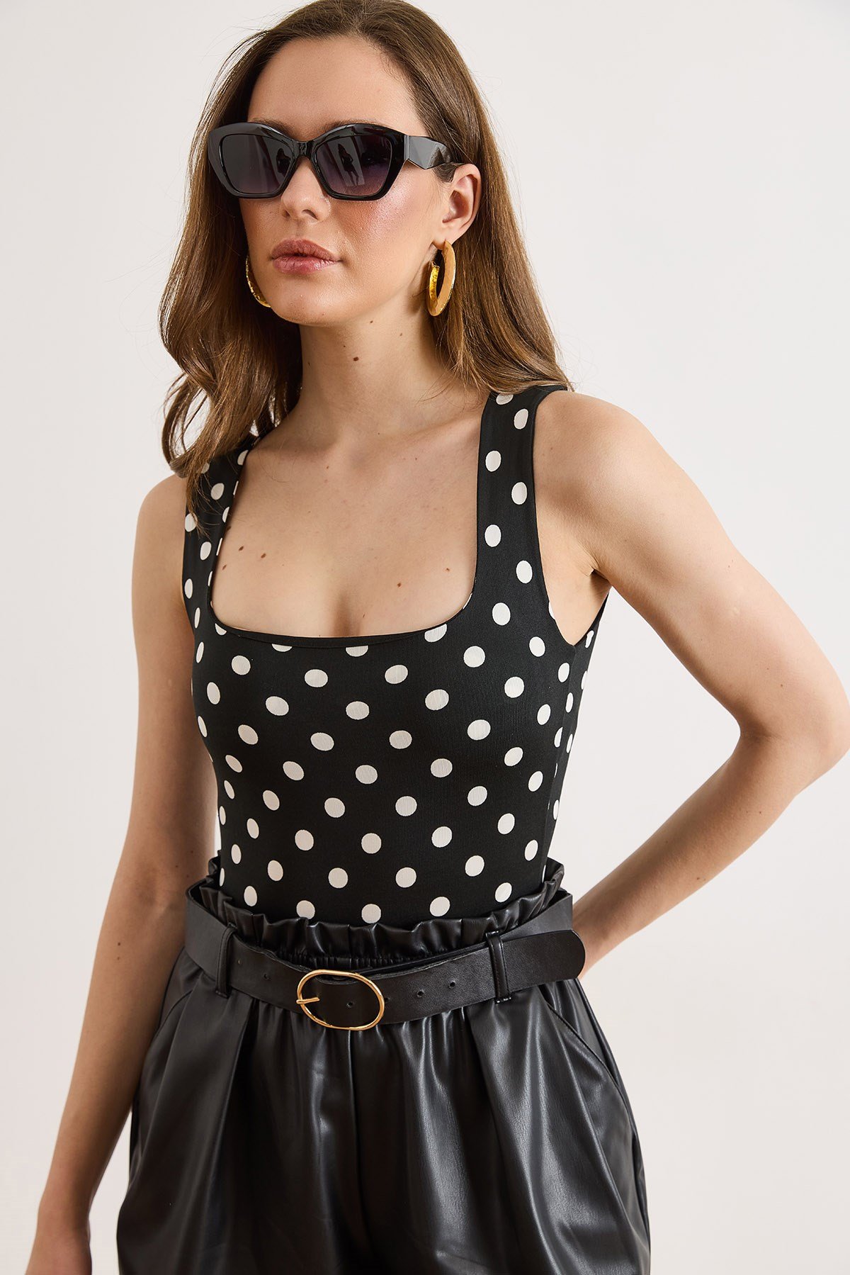 U Yaka Yarıya Kadar Çift Kat Altı Çıtçıtlı Bodysuit Puantiye Siyah