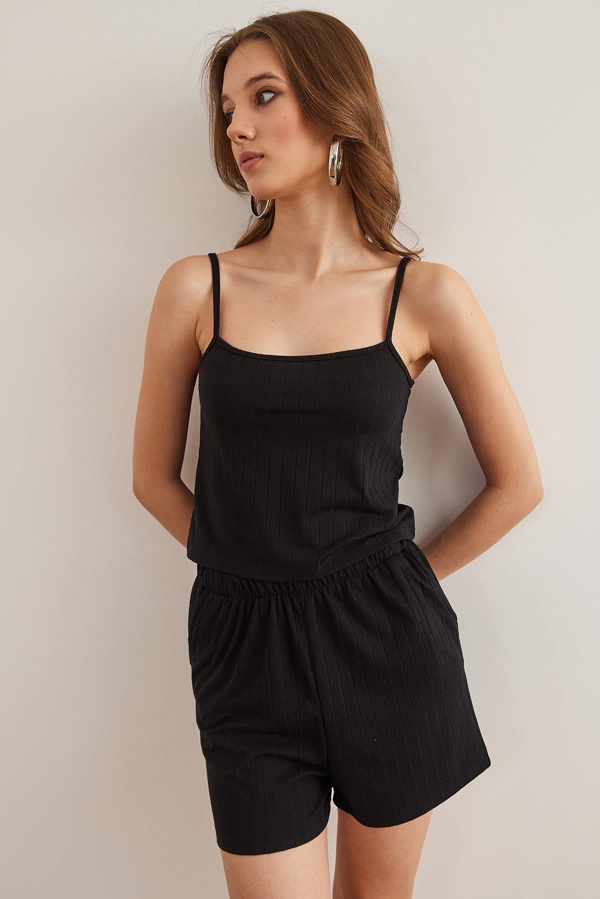 Üst Askılı Bluz Alt Cepli Şort Pijama Takım Siyah