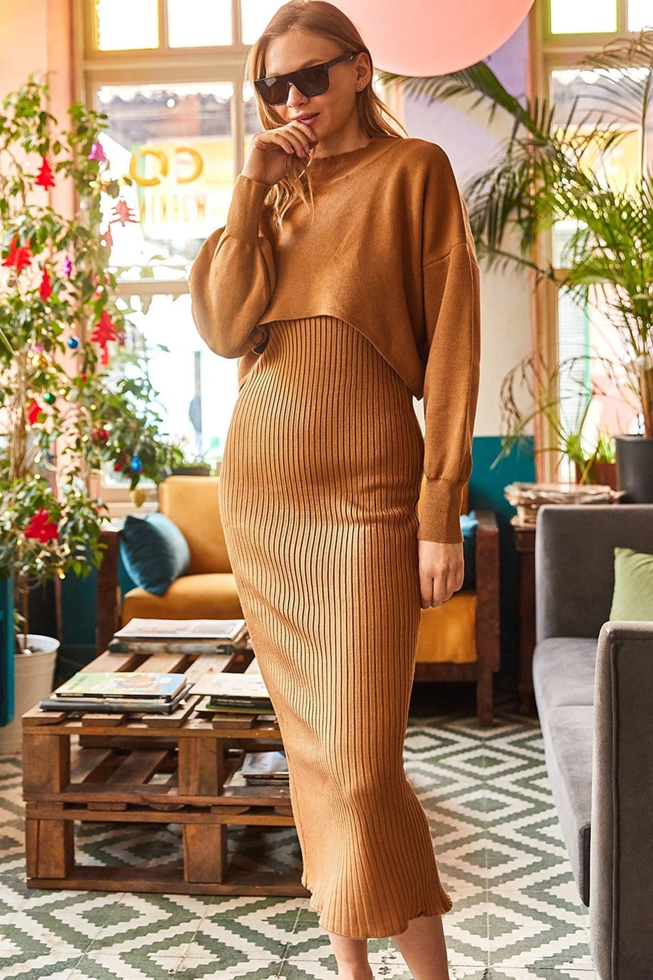 Üst Crop Kazak Alt Askılı Elbise Triko Takım Camel