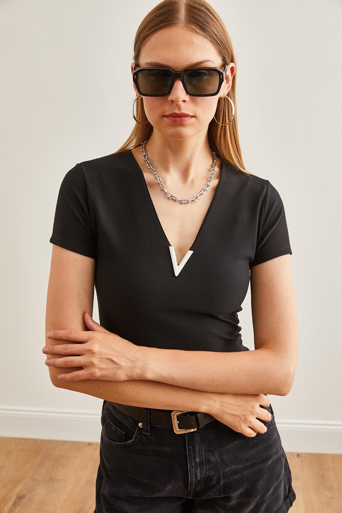 V Detaylı Ottoman Crop Bluz Siyah