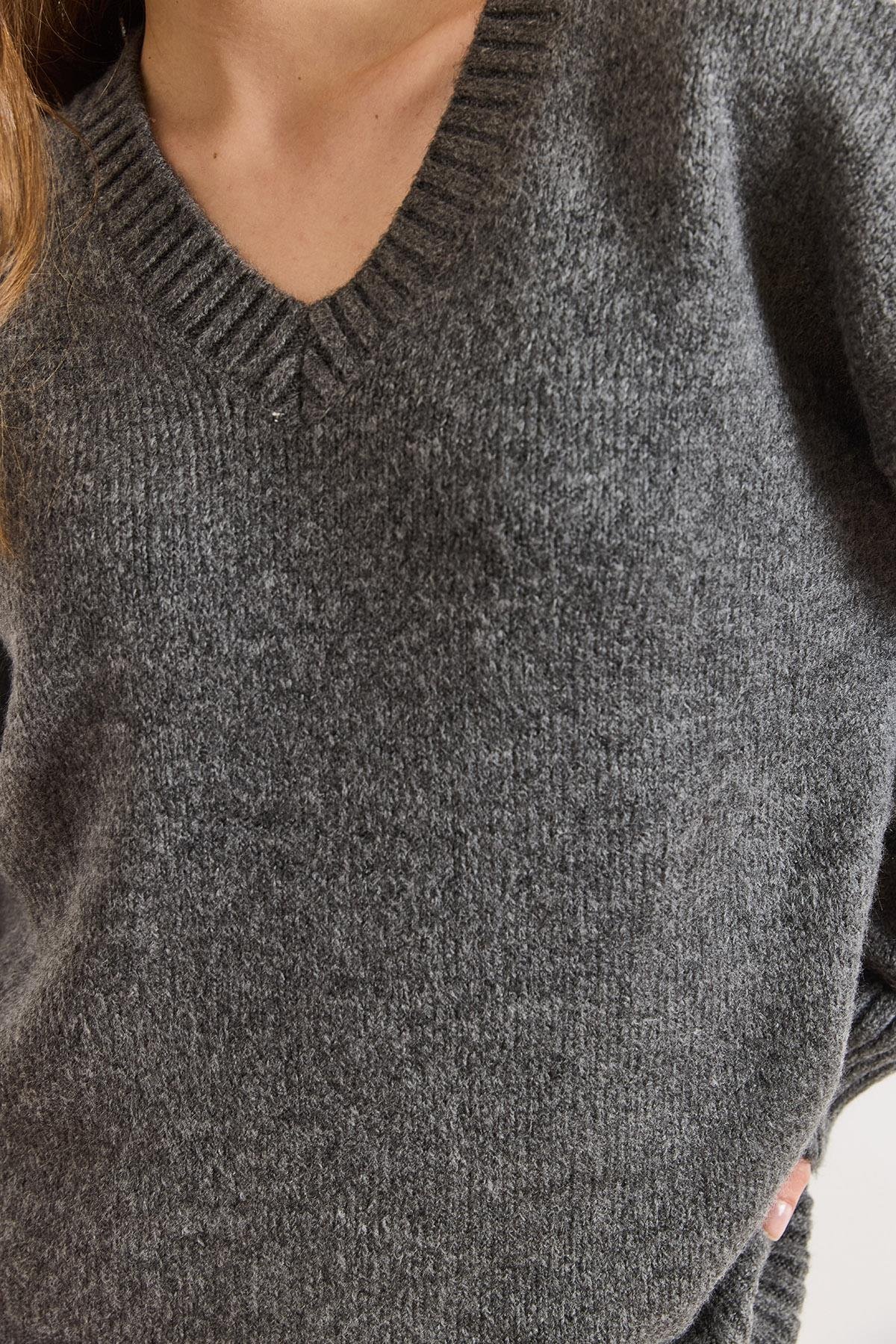 V Yaka Oversize Basic Triko Kazak Antrasit