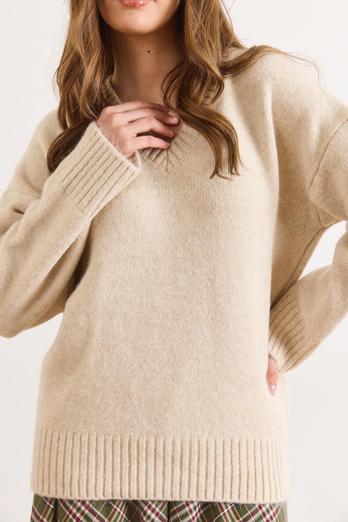 V Yaka Oversize Basic Triko Kazak Taş