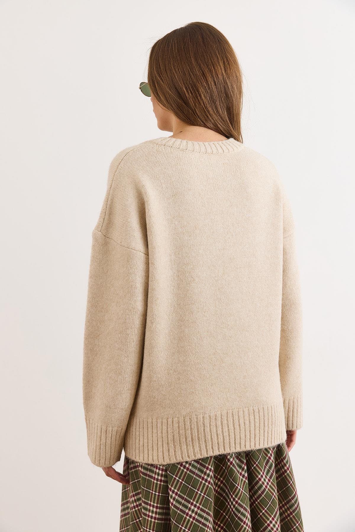 V Yaka Oversize Basic Triko Kazak Taş