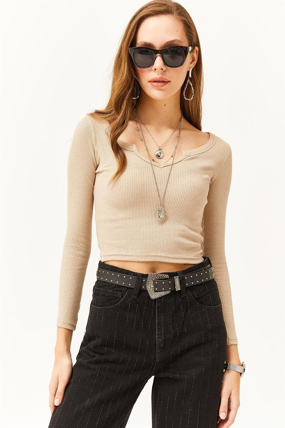 Yaka Detaylı Fitilli Crop Bluz Taş