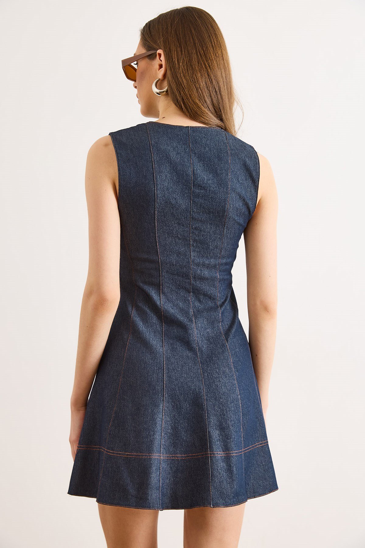 Yaka Detaylı Parçalı Kloş Yıkamasız Denim Elbise Lacivert