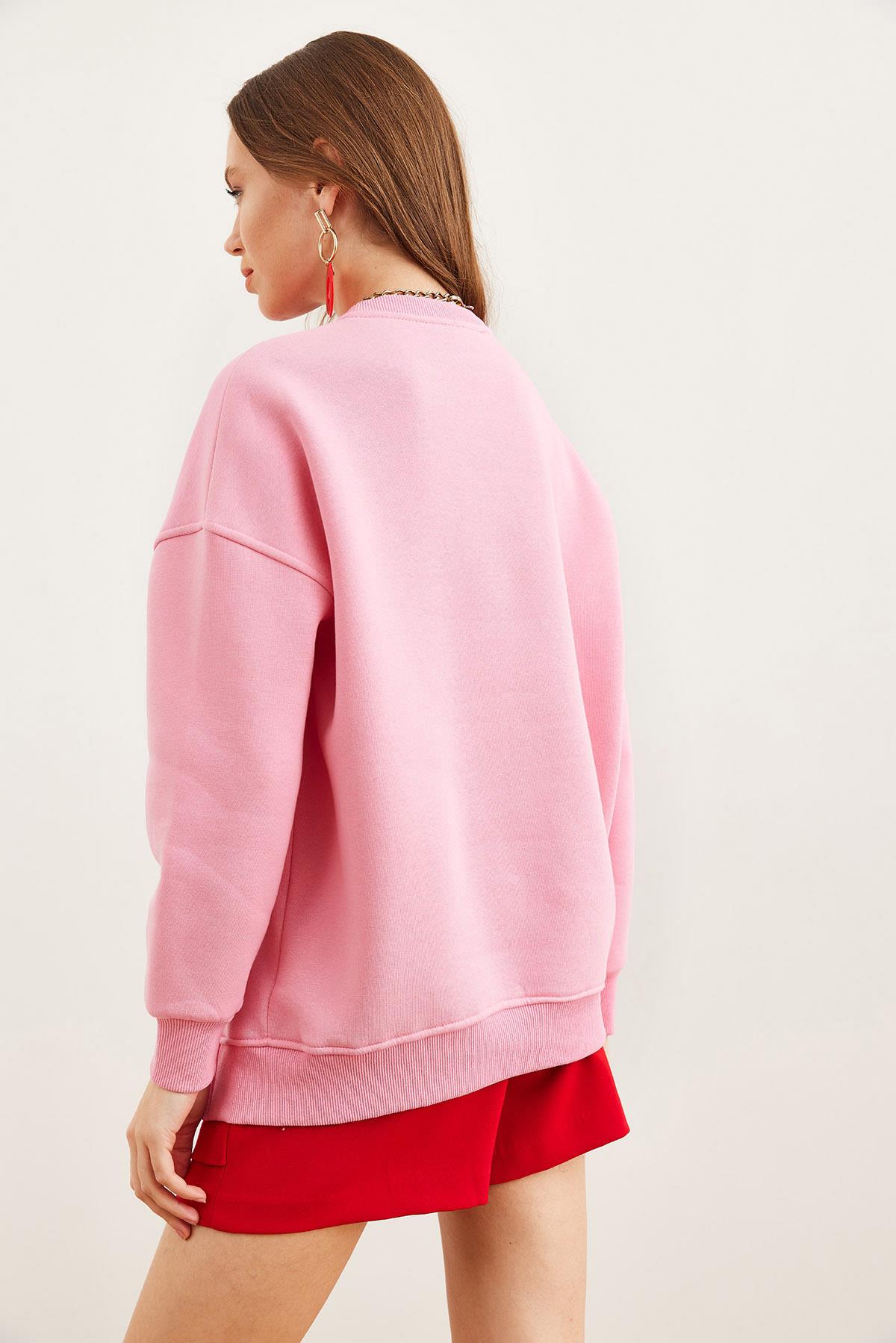 Yaka Dikiş Detaylı Yırtmaç Detaylı Şardonlu Sweatshirt Şeker Pembe