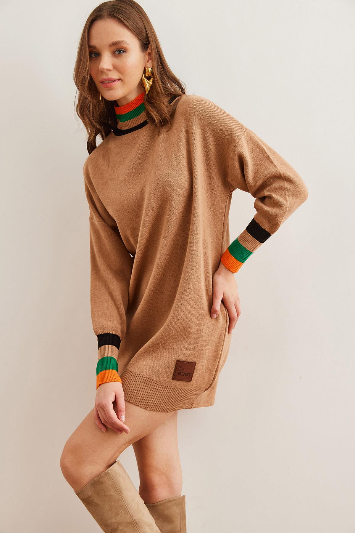 Yaka ve Manşet Detaylı Triko Tunik Elbise Camel