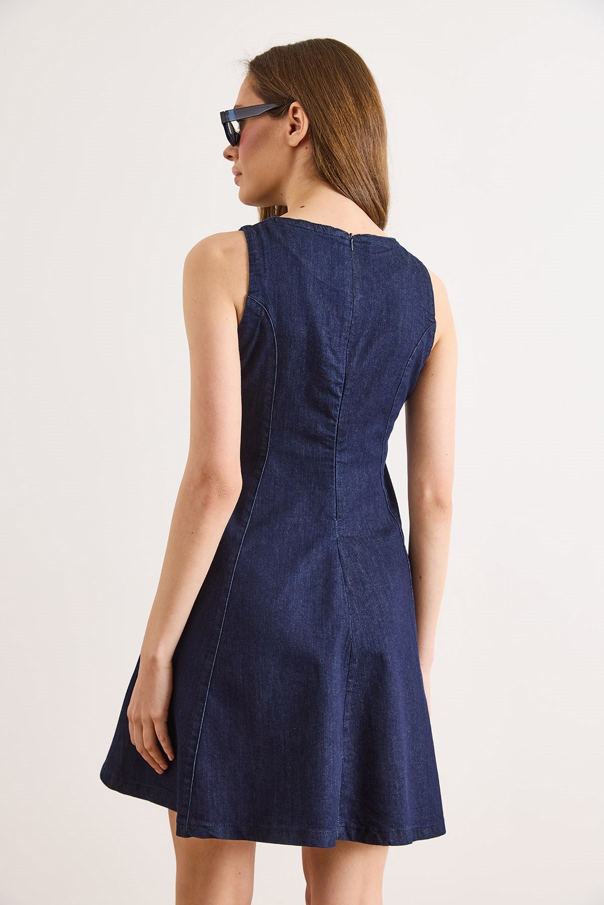 Yakası Bağcıklı Mini Kloş Denim Elbise Lacivert