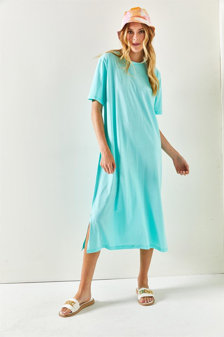 Yanı Yırtmaçlı Oversize Pamuk Elbise Mint Yeşili