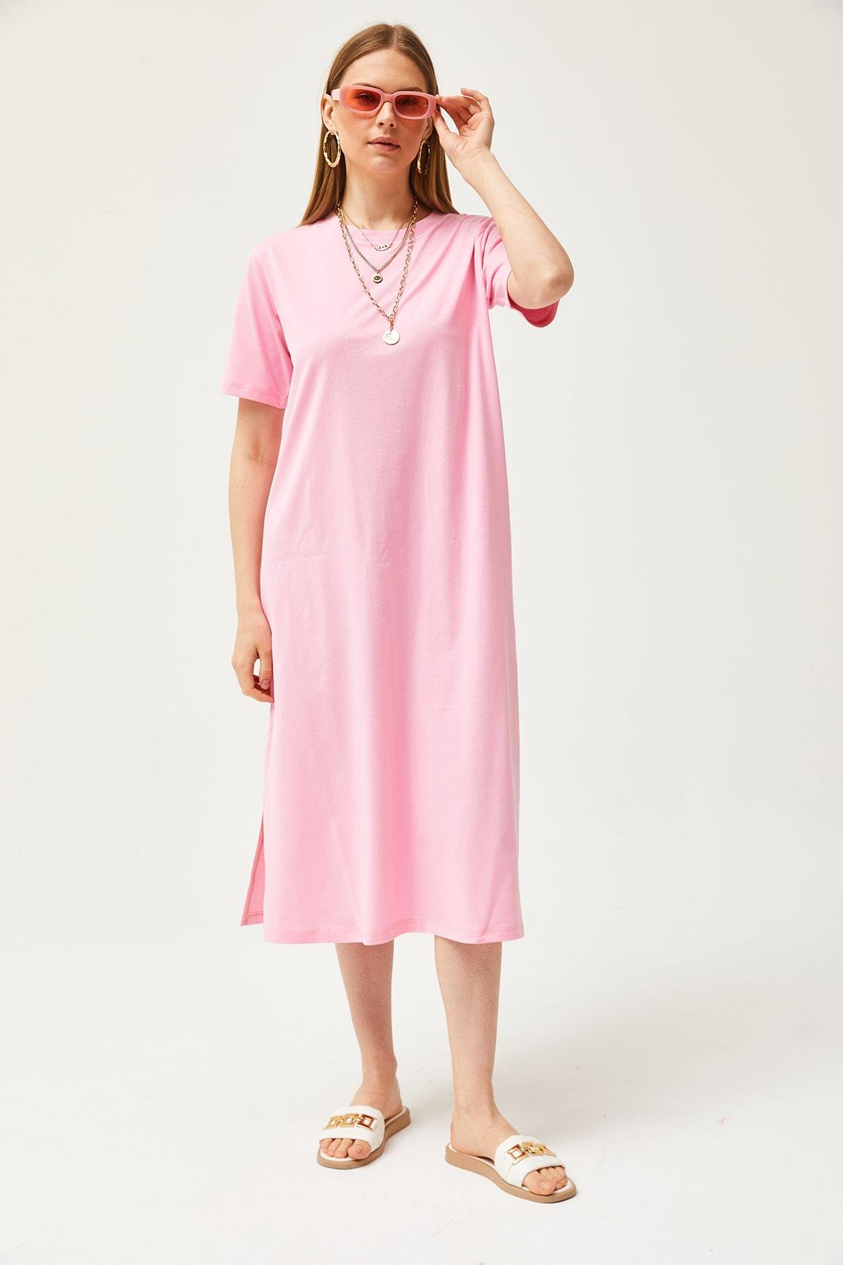 Yanı Yırtmaçlı Oversize Pamuk Elbise Pembe