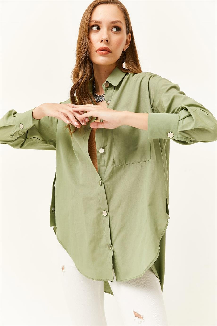 Yanları Düğme Detaylı Oversize Dokuma Gömlek Küf Yeşili