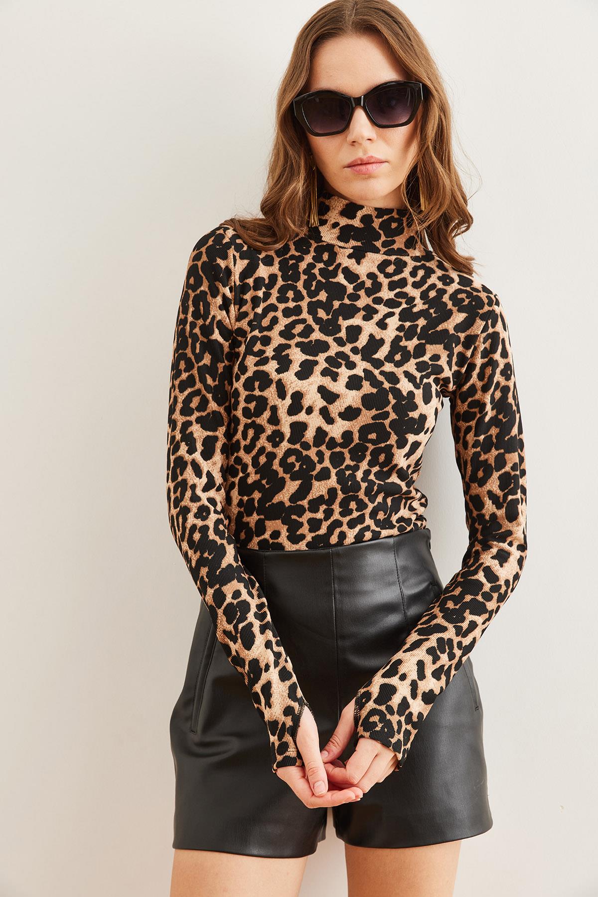 Yarım Balıkçı İnce Fitilli Parmak Detaylı Ottoman Bluz Leopar Kahve