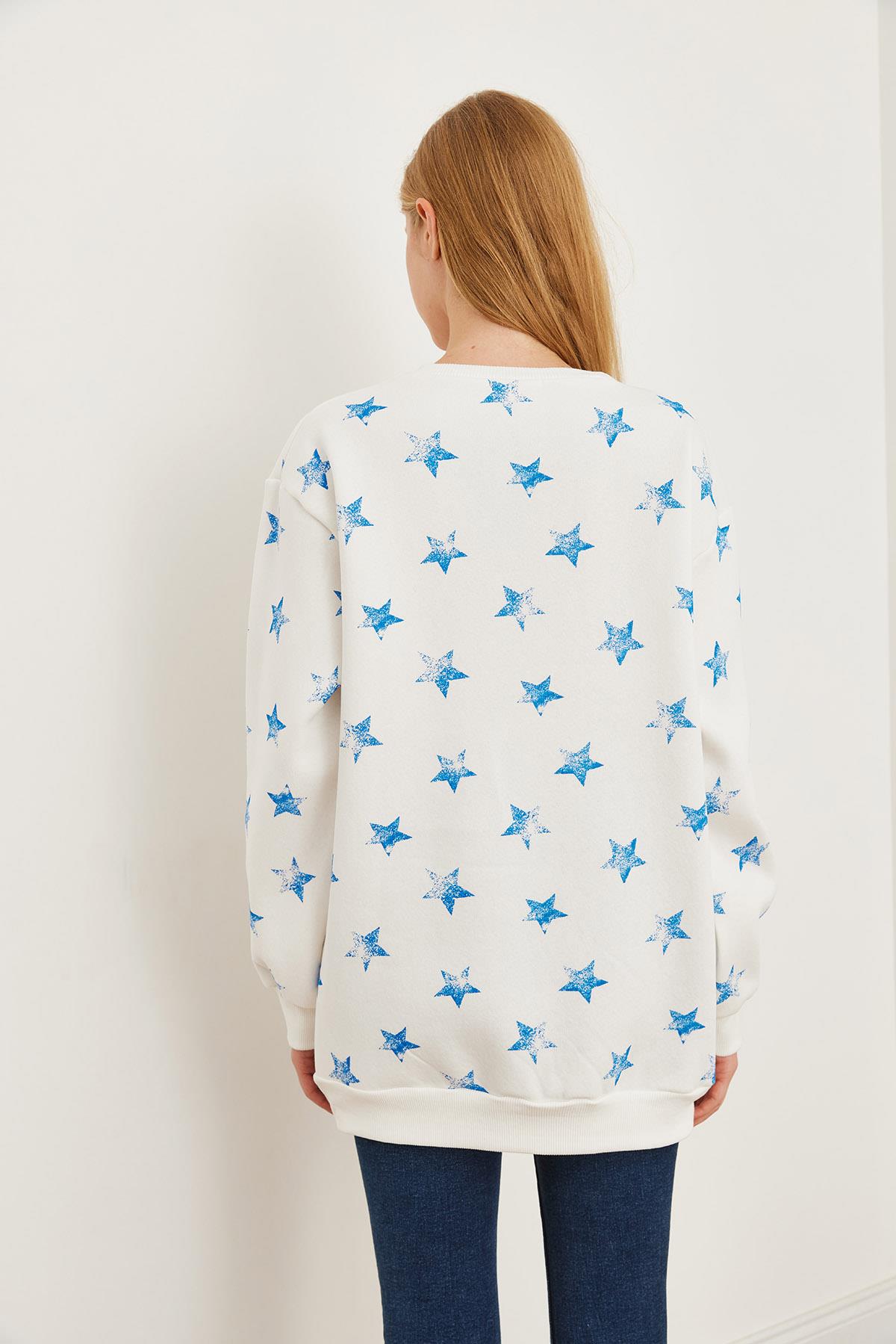 Yıldız Baskılı Oversize Şardonlu Sweatshirt Ekru mavi