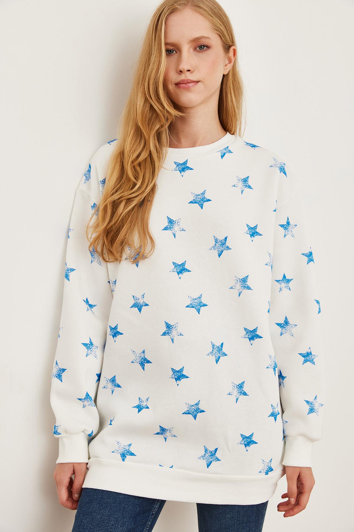 Yıldız Baskılı Oversize Şardonlu Sweatshirt Ekru mavi